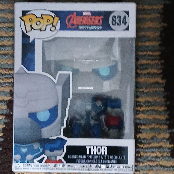 Funko pop thor bobble head figure - Picture 1 of 1
